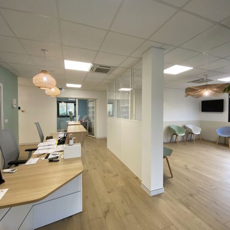 aménagement entrée cabinet dentaire